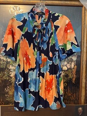 Lauren Ralph Lauren Pleated
Tie-Neck Blouse